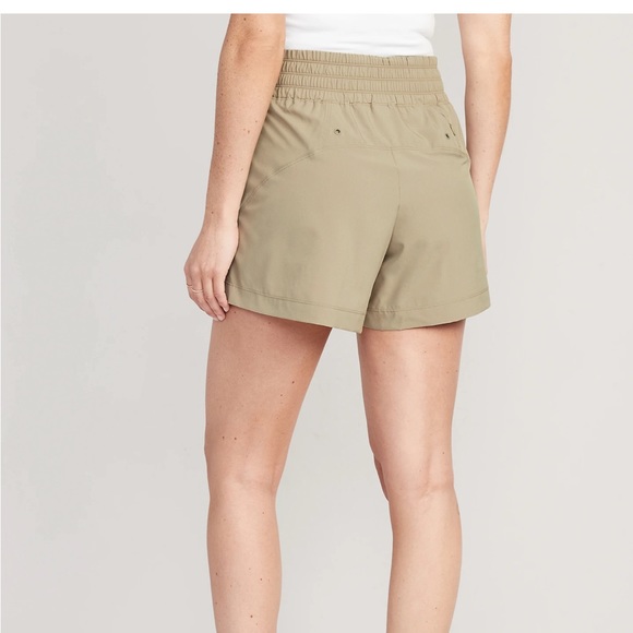 NWT OLD NAVY High-Waisted StretchTech Pull-On Surf Short4-inch inseam Birch Leaf - Picture 9 of 10